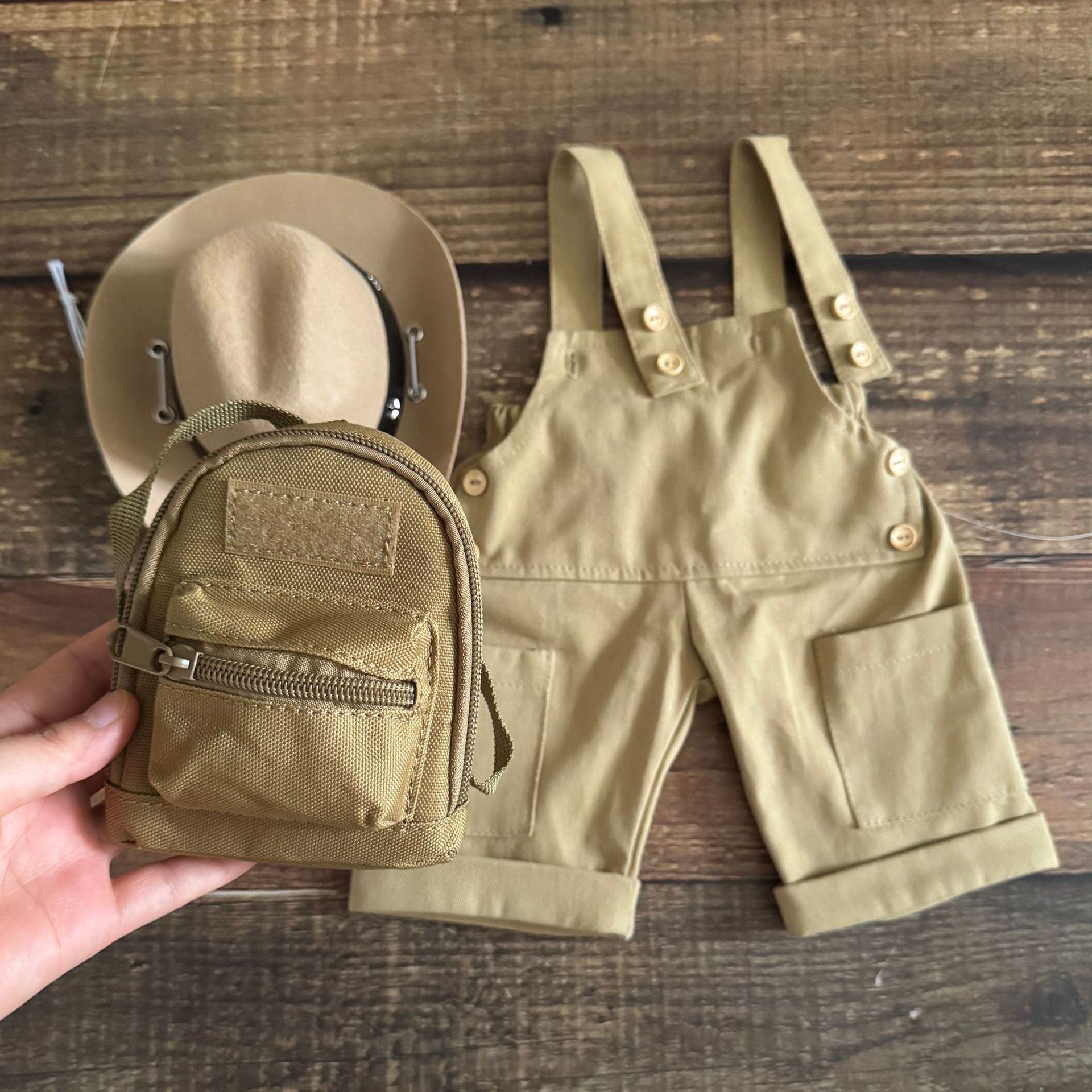 新生児の写真撮影の小道具衣装ブレース男の子コスプレメガネカウ - Baby Clothing Products のレビューと価格